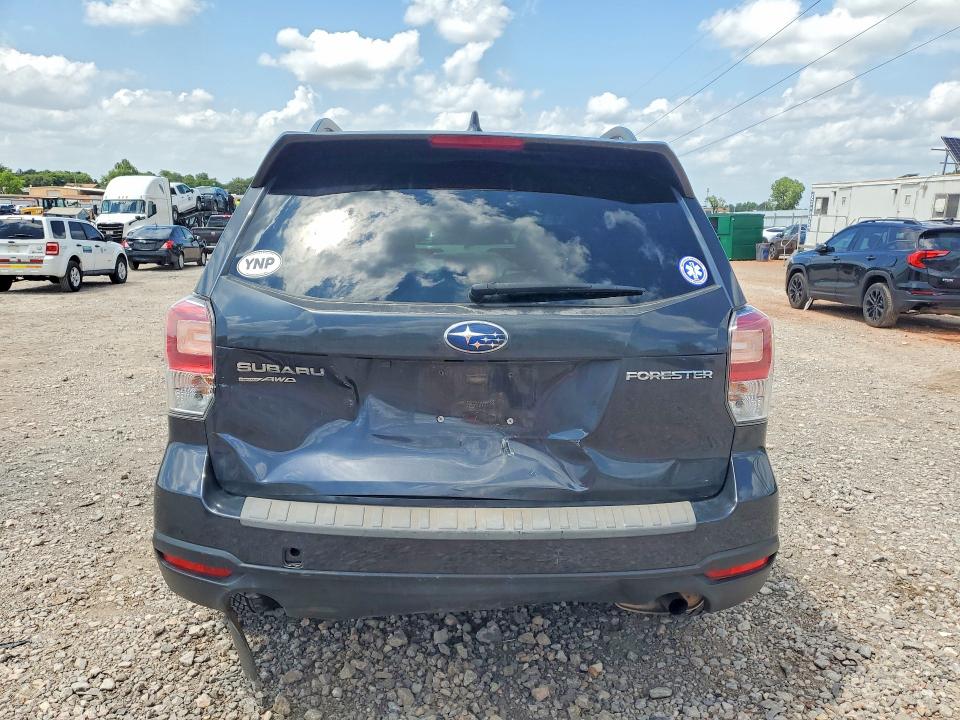 59156126 :رقم المزاد ، JF2SJAGC1JH472983 vin ، 2018 Subaru Forester مزاد بيع