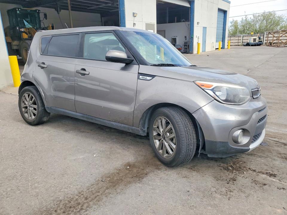 Продажа на аукционе авто 2017 Kia Soul, vin: KNDJP3A52H7422513, номер лота: 57215486