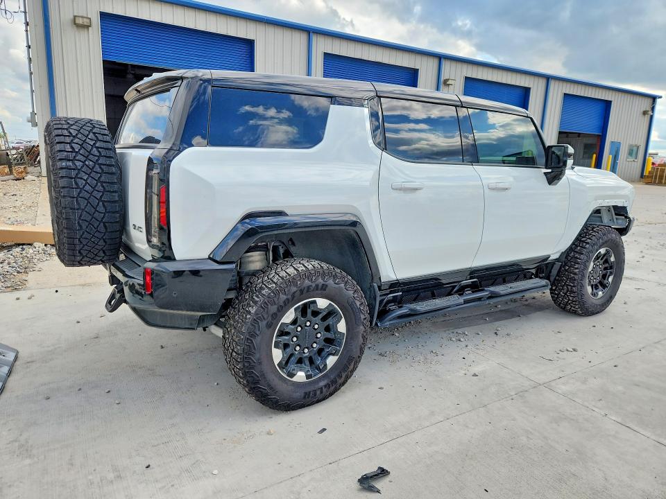2024 Gmc Hummer Suv მანქანა იყიდება აუქციონზე, vin: 1GKB0NDE3RU109638, აუქციონის ნომერი: 57399246