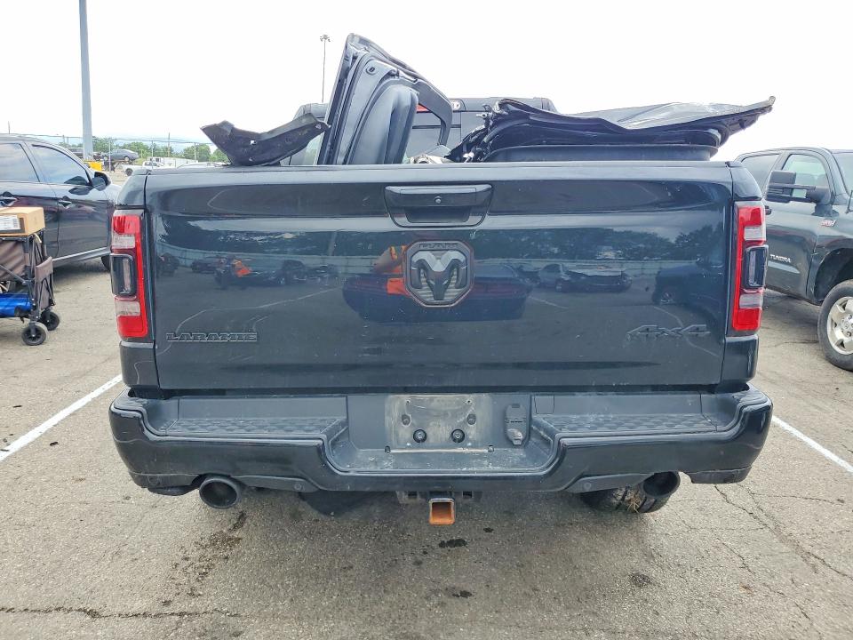 58449996 :رقم المزاد ، 1C6SRFJT7KN729782 vin ، 2019 Ram 1500 مزاد بيع