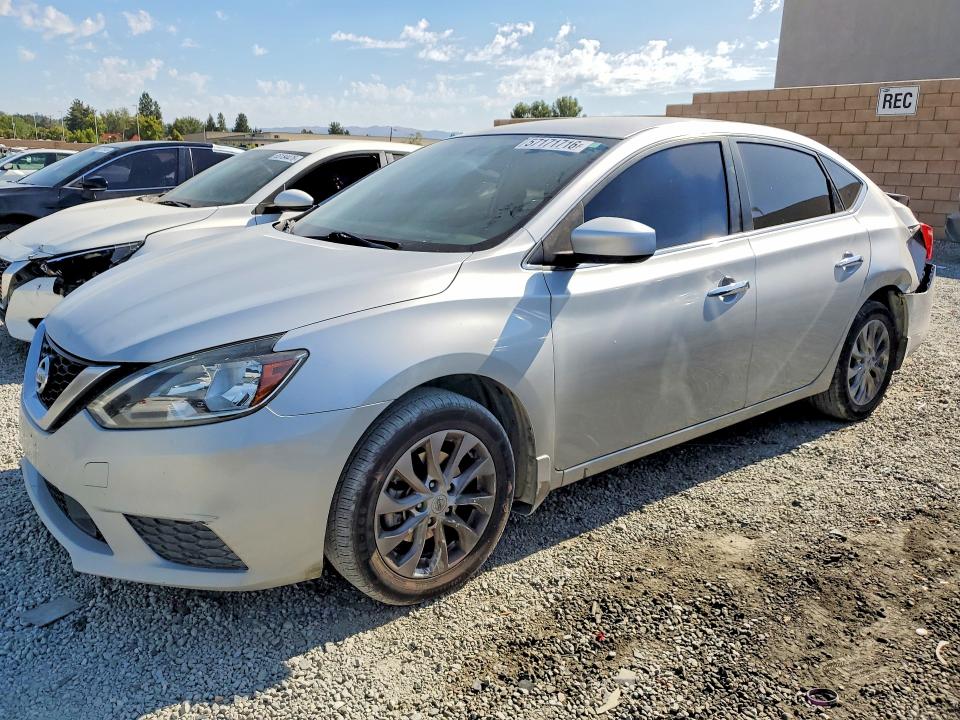 2019 Nissan Sentra მანქანა იყიდება აუქციონზე, vin: 3N1AB7AP5KL605000, აუქციონის ნომერი: 57171716