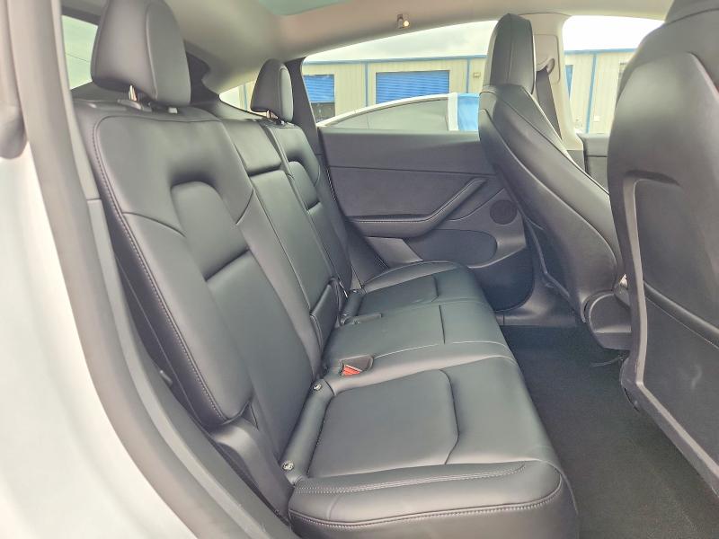 58070266 :رقم المزاد ، 7SAYGDEE9NF434469 vin ، 2022 Tesla Model Y مزاد بيع
