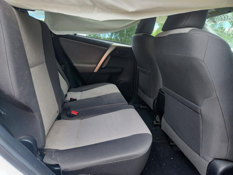 2015 Toyota Rav4 მანქანა იყიდება აუქციონზე, vin: JTMBFREV2FD098823, აუქციონის ნომერი: 55308596