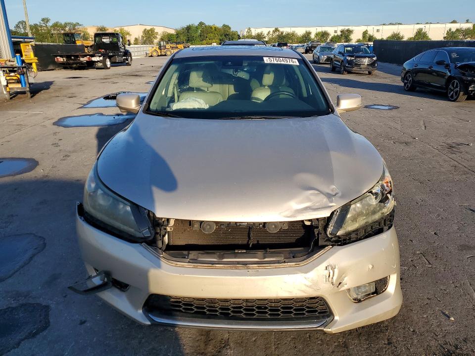 57604976 :رقم المزاد ، 1HGCR2F87DA190912 vin ، 2013 Honda Accord مزاد بيع