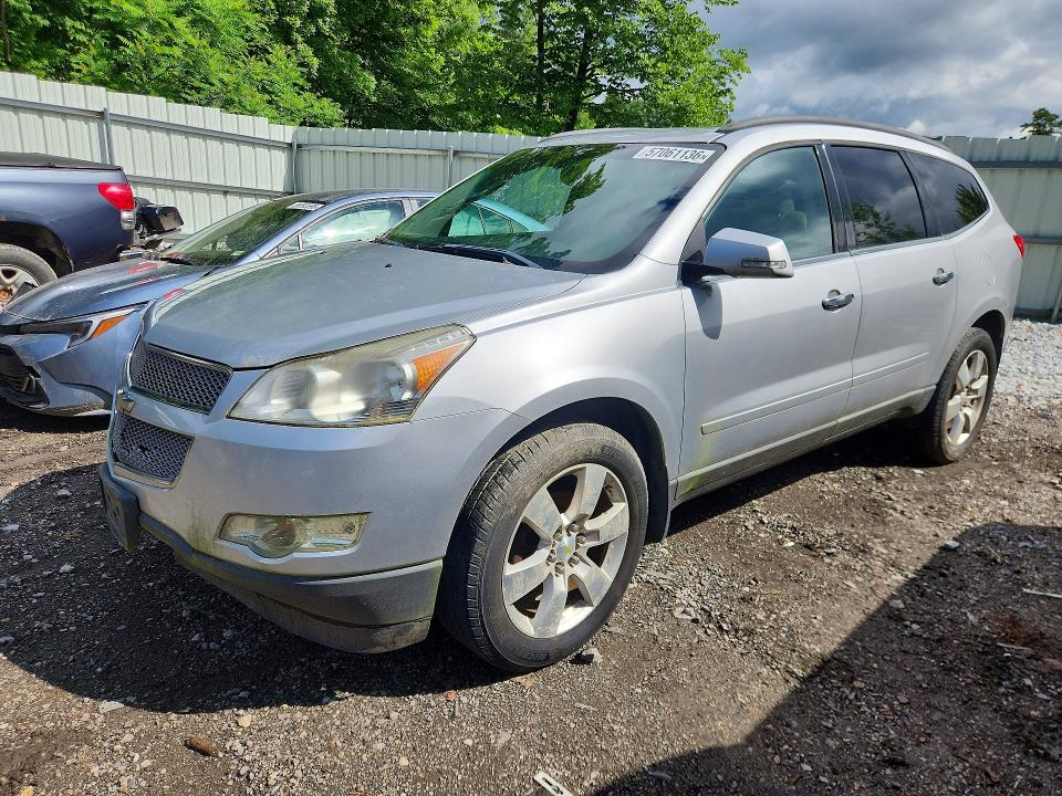 2010 Chevrolet Traverse მანქანა იყიდება აუქციონზე, vin: 1GNLRHED0AS116342, აუქციონის ნომერი: 57061136