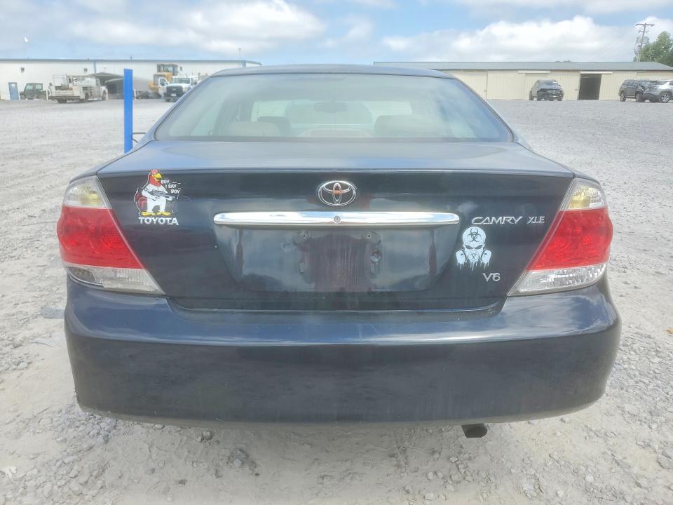 2005 Toyota Camry მანქანა იყიდება აუქციონზე, vin: 4T1BF30K65U614251, აუქციონის ნომერი: 57526496