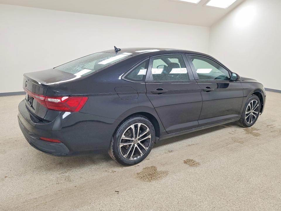 Продажа на аукционе авто 2025 Volkswagen Jetta, vin: 3VWBX7BU5SM005303, номер лота: 57176226