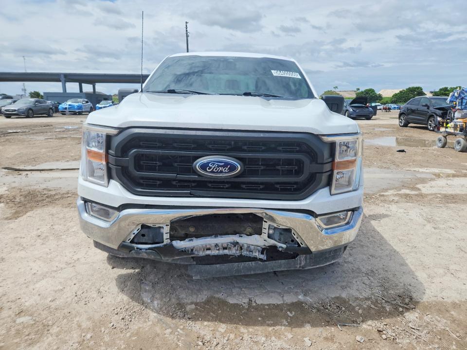 56455556 :رقم المزاد ، 1FTEX1CB9NKD64109 vin ، 2022 Ford F150 مزاد بيع