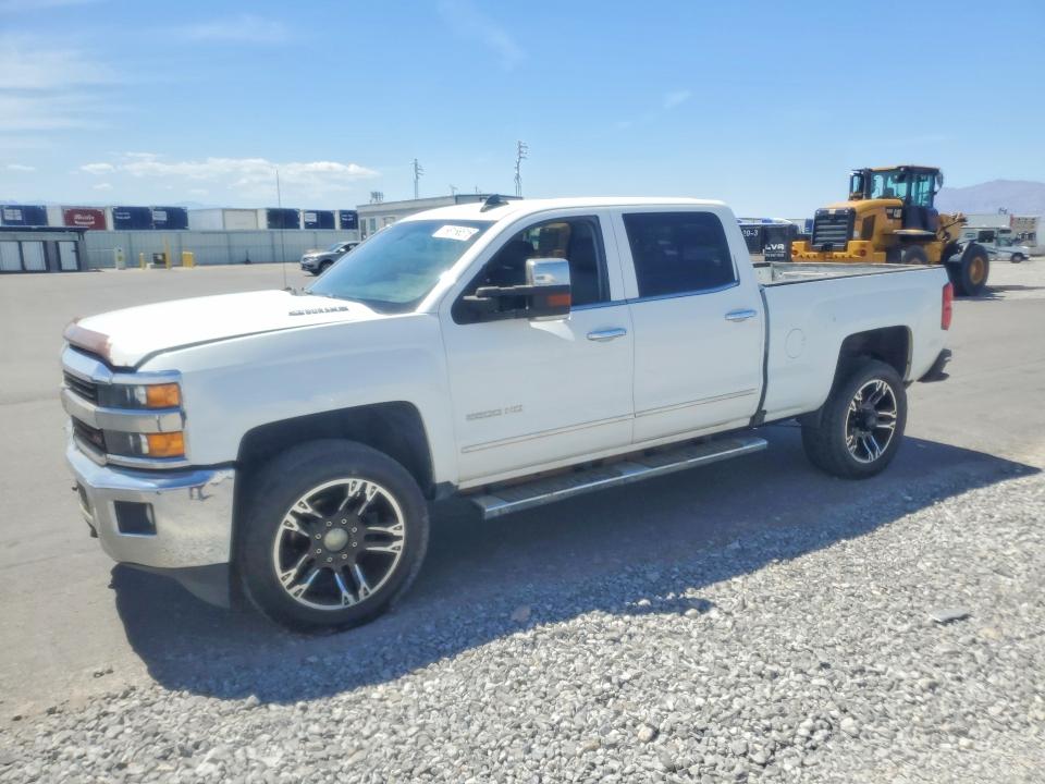 56156516 :رقم المزاد ، 1GC4K0C82GF265670 vin ، 2016 Chevrolet Silverado مزاد بيع