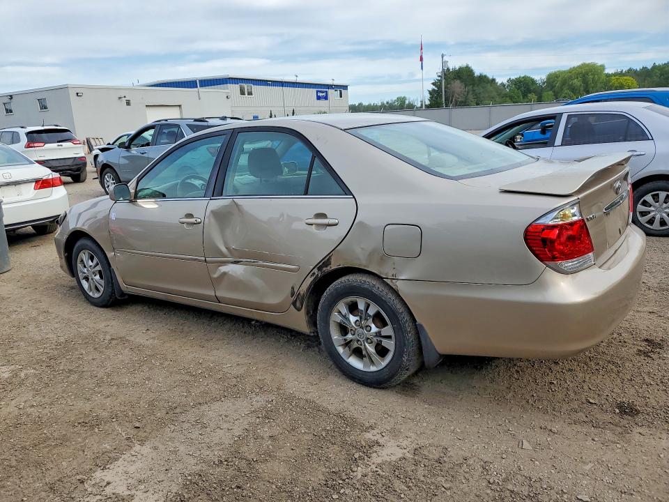 2005 Toyota Camry მანქანა იყიდება აუქციონზე, vin: 4T1BE32K85U635909, აუქციონის ნომერი: 57300846