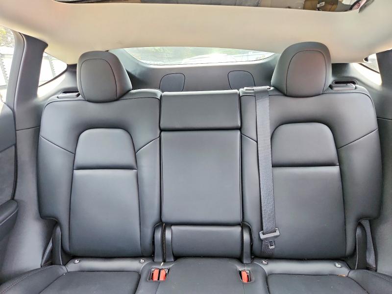 2022 Tesla Model Y მანქანა იყიდება აუქციონზე, vin: 7SAYGDEF6NF562161, აუქციონის ნომერი: 58961736