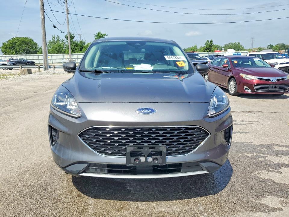 Продаж на аукціоні авто 2022 Ford Escape, vin: 1FMCU9G60NUA38162, номер лоту: 58846546