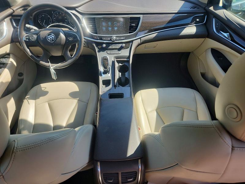 56102576 :رقم المزاد ، 1G4ZN5SS2HU156593 vin ، 2017 Buick Lacrosse مزاد بيع