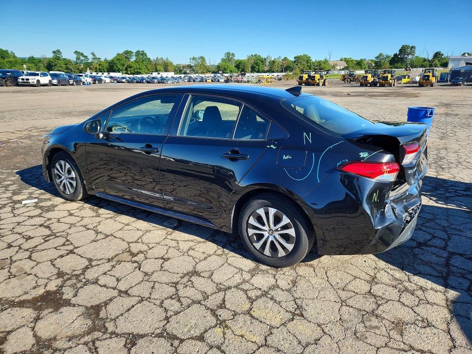 Продажа на аукционе авто 2022 Toyota Corolla, vin: JTDEAMDE1NJ058751, номер лота: 57913996