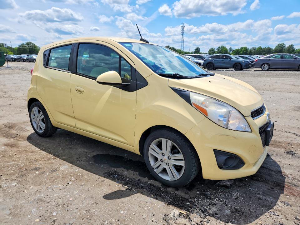 57672146 :رقم المزاد ، KL8CD6S94FC712057 vin ، 2015 Chevrolet Spark مزاد بيع