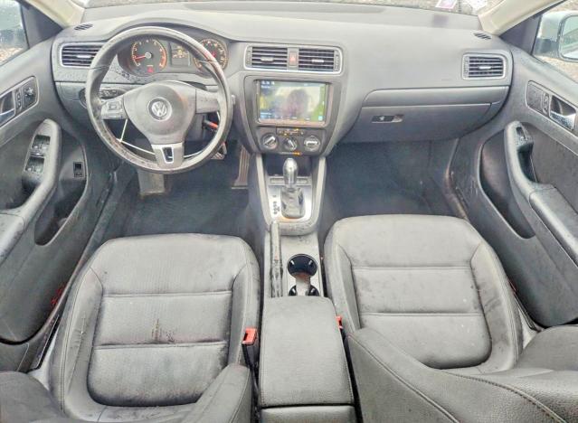 58616366 :رقم المزاد ، 3VWDX7AJ7BM339946 vin ، 2011 Volkswagen Jetta مزاد بيع