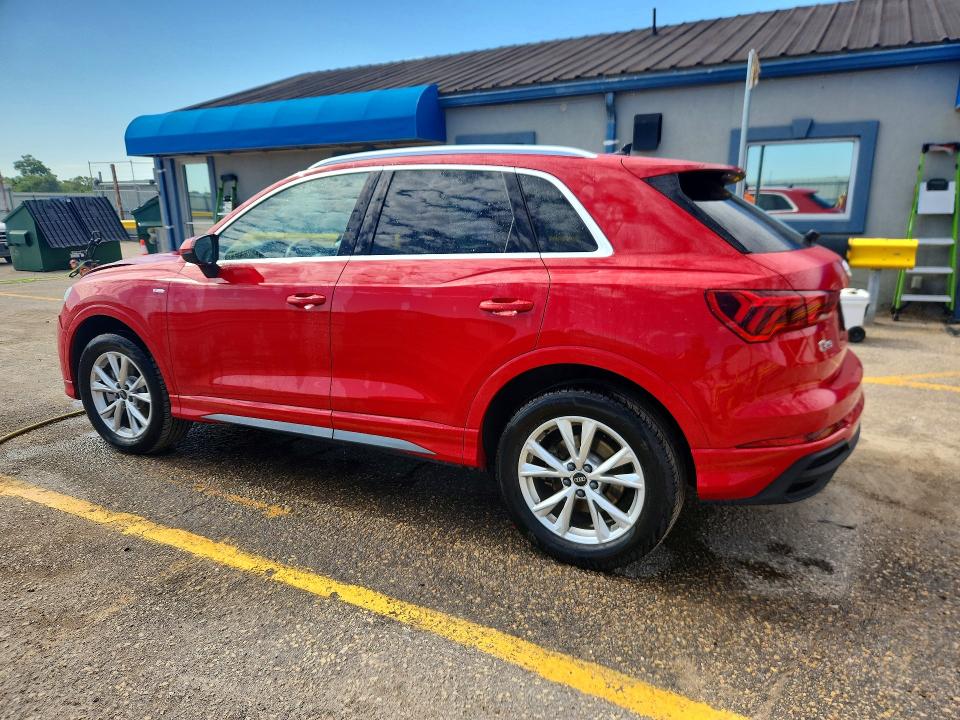 57495356 :رقم المزاد ، WA1DECF32S1059421 vin ، 2025 Audi Q3 مزاد بيع
