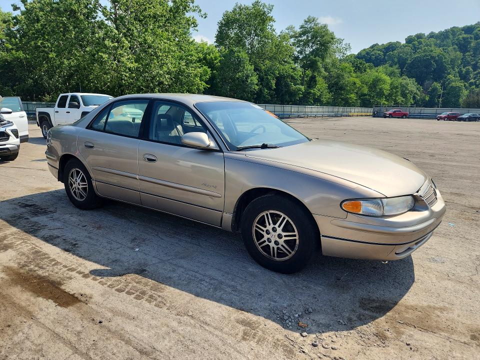 56009516 :رقم المزاد ، 2G4WB52K511126100 vin ، 2001 Buick Regal مزاد بيع