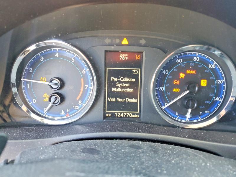 Aukcja sprzedaży 2017 Toyota Corolla, vin: 5YFBURHE9HP691371, numer aukcji: 85460515