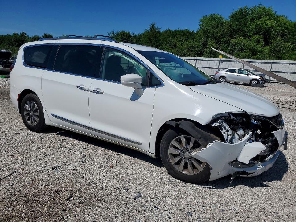 2020 Chrysler Pacifica მანქანა იყიდება აუქციონზე, vin: 2C4RC1EG4LR172858, აუქციონის ნომერი: 57028906