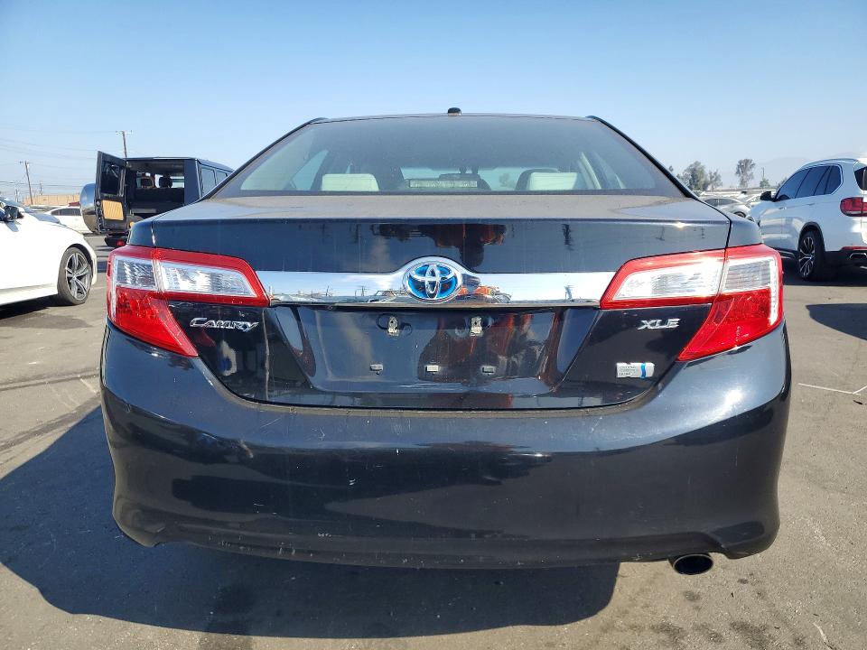 57951136 :رقم المزاد ، 4T1BD1FK6EU138441 vin ، 2014 Toyota Camry Hybrid مزاد بيع