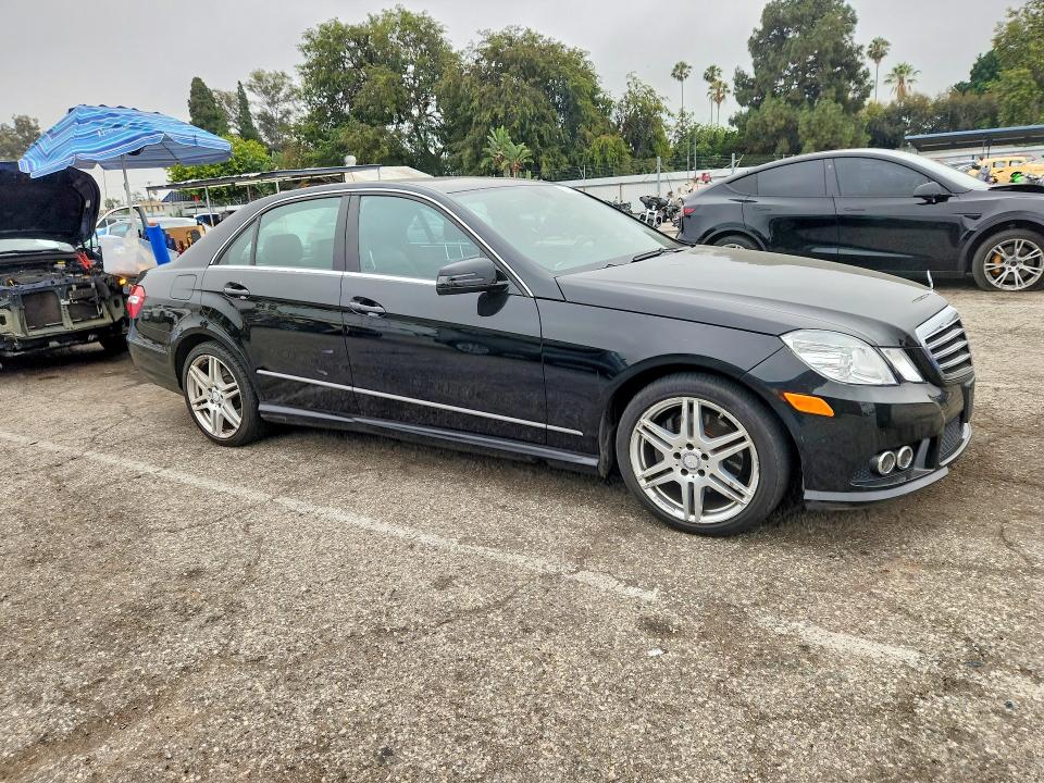 2010 Mercedes-benz E მანქანა იყიდება აუქციონზე, vin: WDDHF5GB3AA058823, აუქციონის ნომერი: 57723696