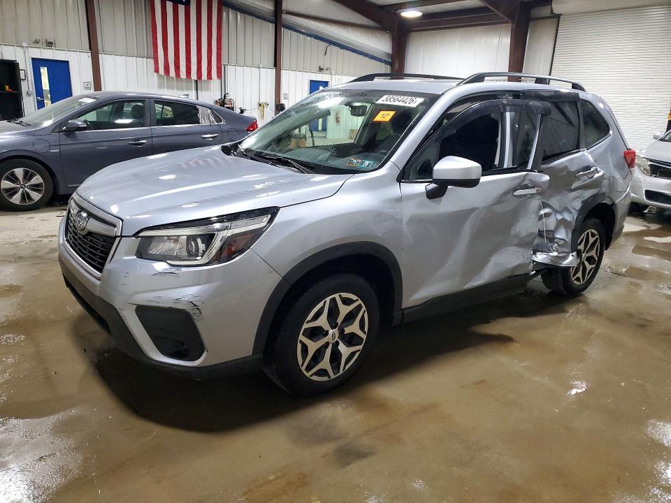 58564426 :رقم المزاد ، JF2SKAJC2LH428564 vin ، 2020 Subaru Forester مزاد بيع