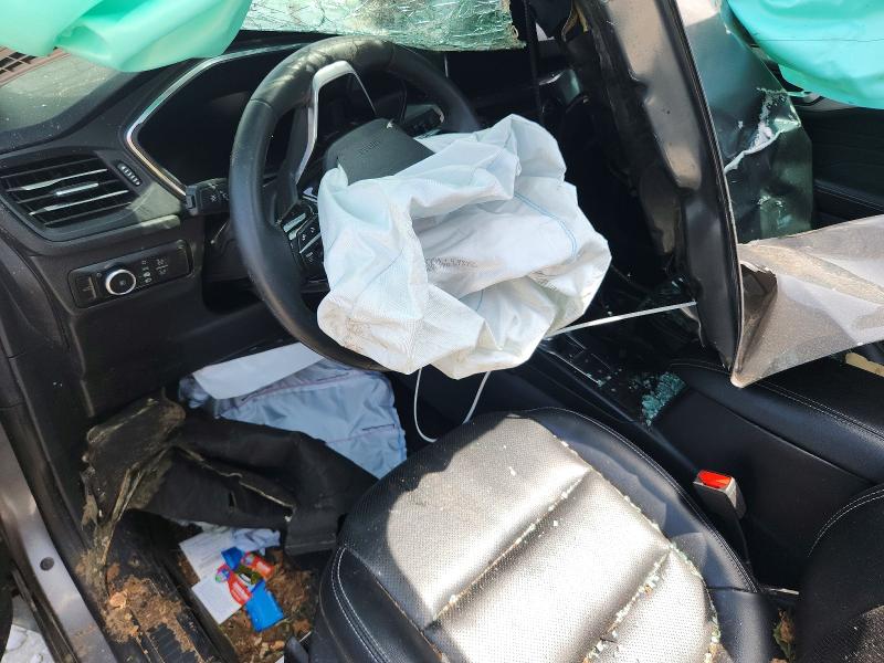 58816736 :رقم المزاد ، 1FMCU9J97NUB96405 vin ، 2022 Ford Escape مزاد بيع