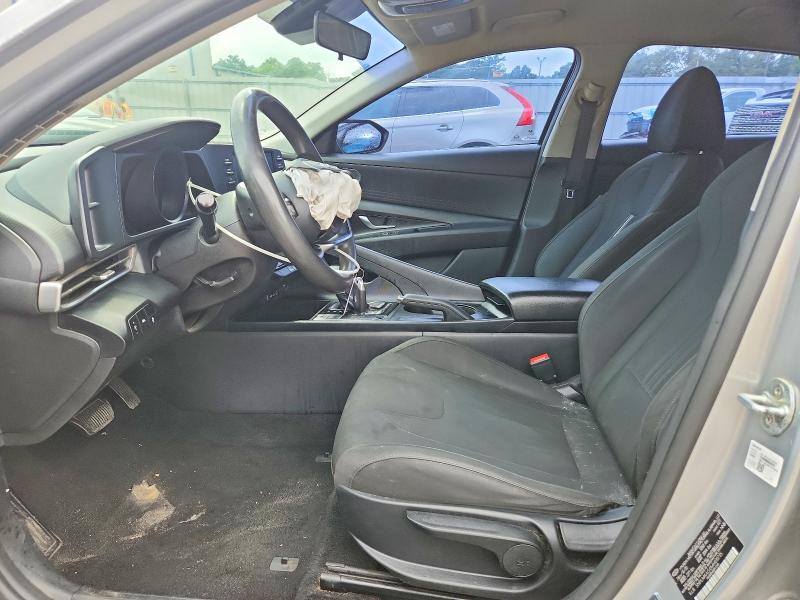 2021 Hyundai Elantra მანქანა იყიდება აუქციონზე, vin: 5NPLM4AG0MH010735, აუქციონის ნომერი: 57828936