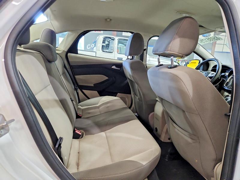 85985125 :رقم المزاد ، 1FADP3F20EL274284 vin ، 2014 Ford Focus مزاد بيع