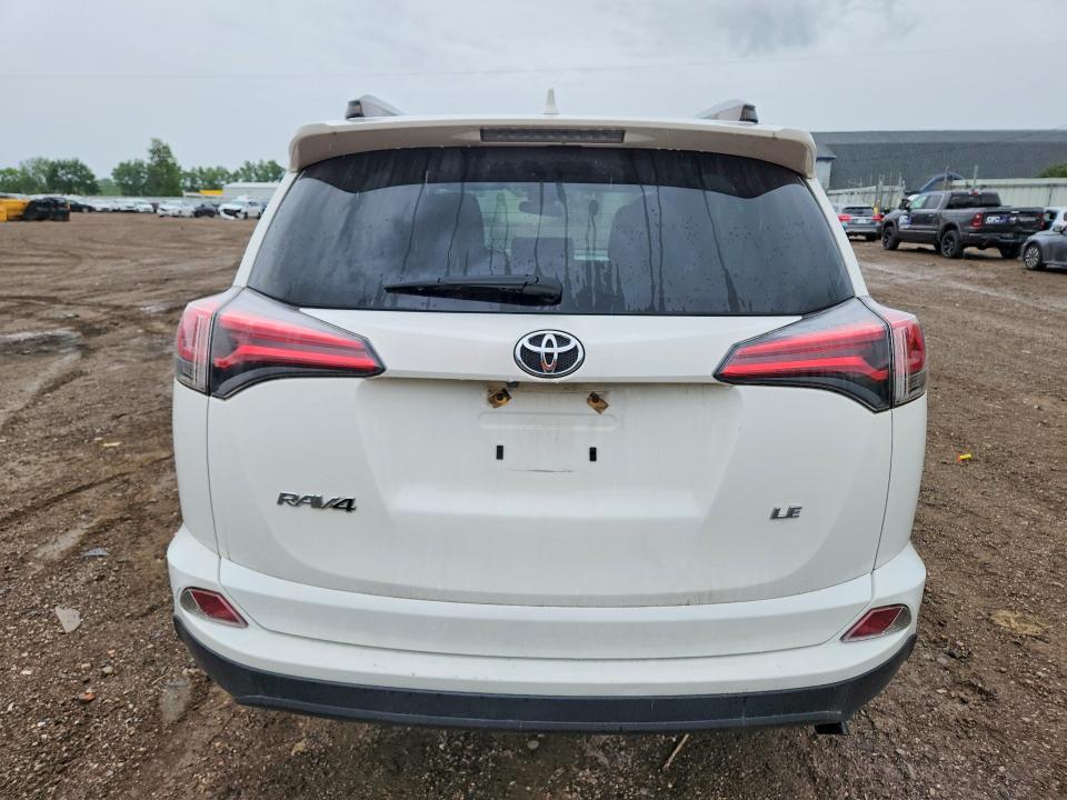 57756366 :رقم المزاد ، JTMZFREV2JJ724282 vin ، 2018 Toyota Rav4 مزاد بيع