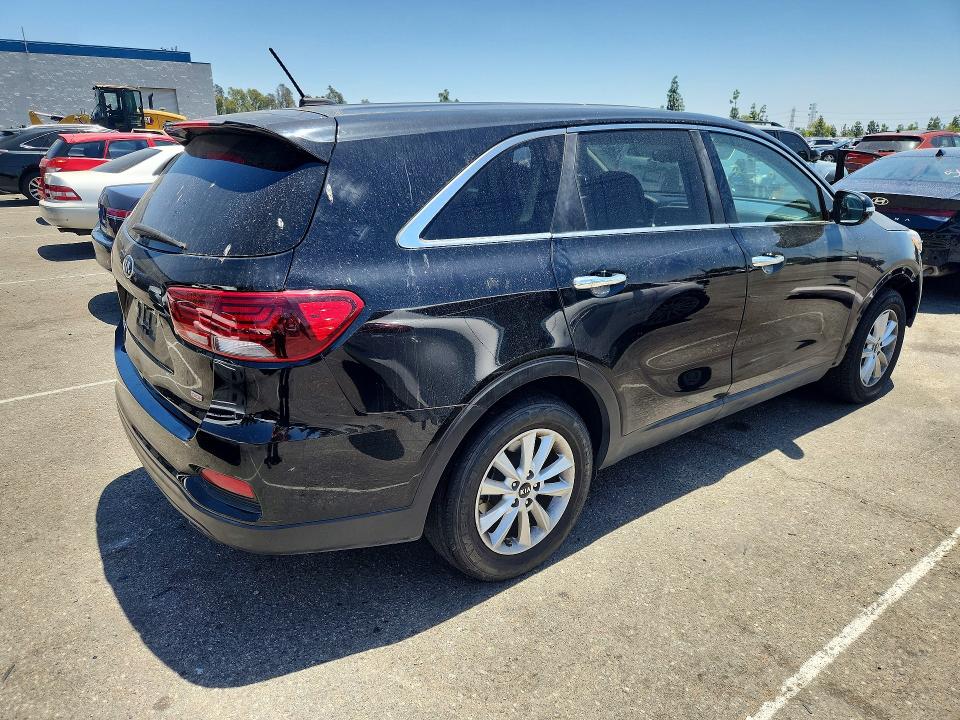 Продажа на аукционе авто 2019 Kia Sorento, vin: 5XYPG4A34KG456302, номер лота: 55901766