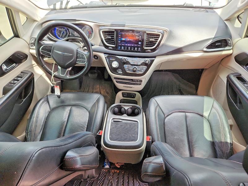 56699256 :رقم المزاد ، 2C4RC1EG4LR104396 vin ، 2020 Chrysler Pacifica مزاد بيع