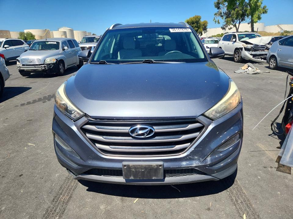 Продажа на аукционе авто 2016 Hyundai Tucson, vin: KM8J33A20GU194699, номер лота: 56147876