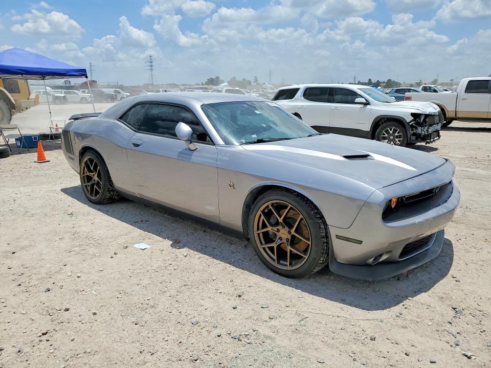 Продажа на аукционе авто 2018 Dodge Challenger, vin: 2C3CDZFJ4JH252115, номер лота: 55687086