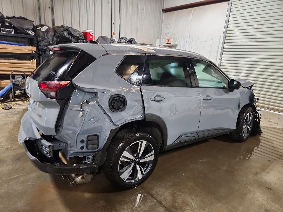 58023796 :رقم المزاد ، 5N1BT3CB7TC773075 vin ، 2026 Nissan Rogue مزاد بيع