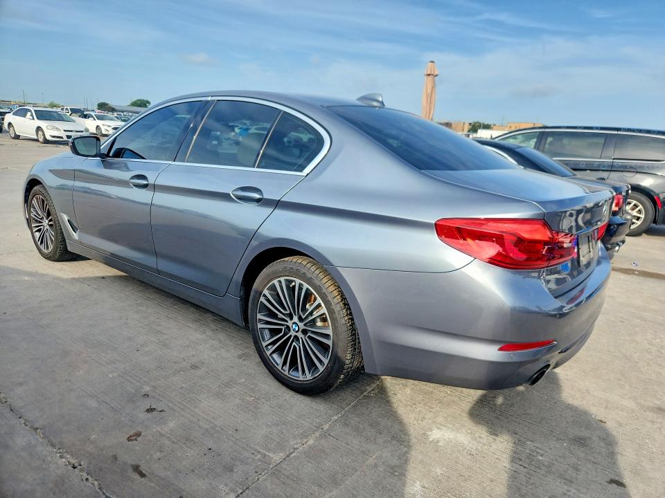 59083156 :رقم المزاد ، WBAJA5C59KWW05167 vin ، 2019 Bmw 530 مزاد بيع
