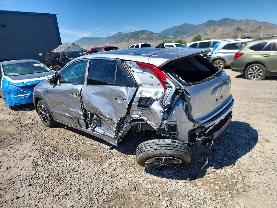 2026 Kia Niro მანქანა იყიდება აუქციონზე, vin: KNDCP3LE2T5344065, აუქციონის ნომერი: 55970856