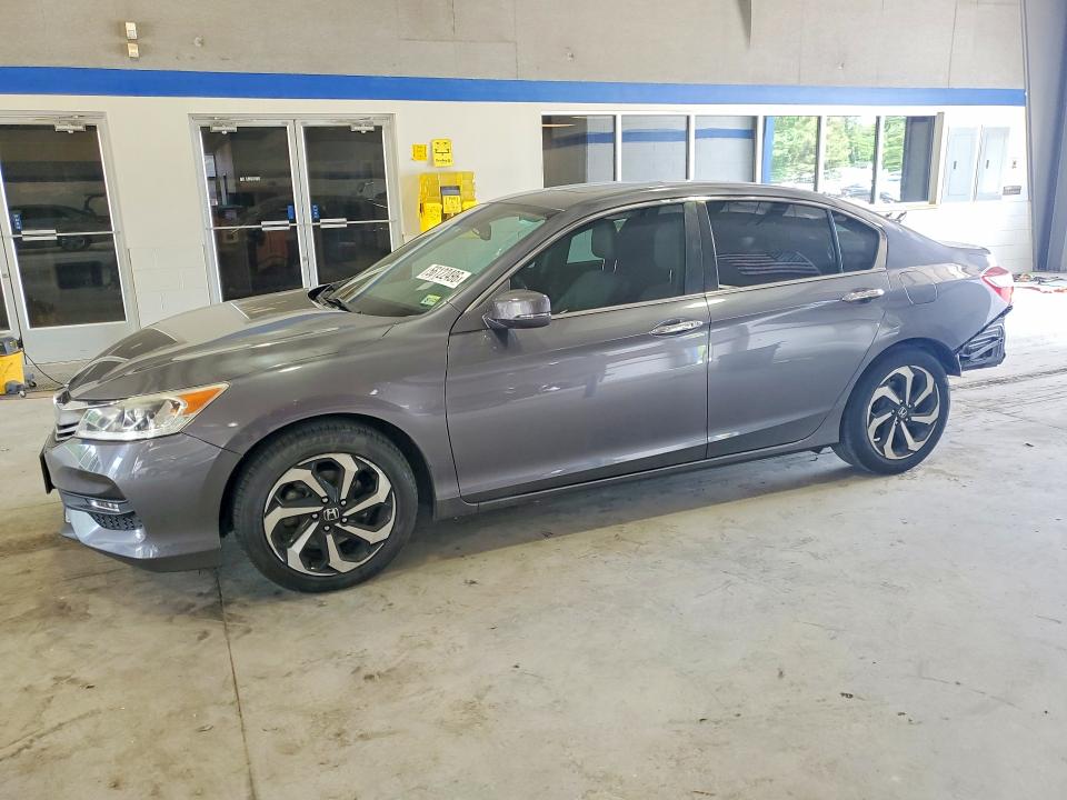Продажа на аукционе авто 2017 Honda Accord, vin: 1HGCR2F95HA269493, номер лота: 56122496