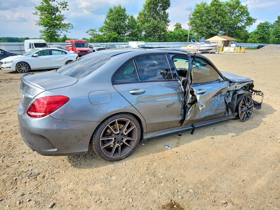 59137076 :رقم المزاد ، 55SWF6EB4JU275510 vin ، 2018 Mercedes-benz C مزاد بيع