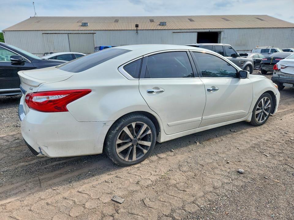 2016 Nissan Altima მანქანა იყიდება აუქციონზე, vin: 1N4AL3AP3GC156993, აუქციონის ნომერი: 56256116