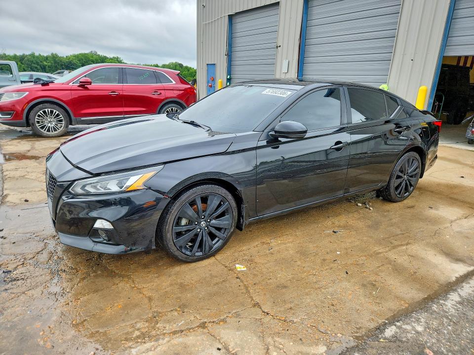 2022 Nissan Altima მანქანა იყიდება აუქციონზე, vin: 1N4BL4CV2NN399671, აუქციონის ნომერი: 57692306