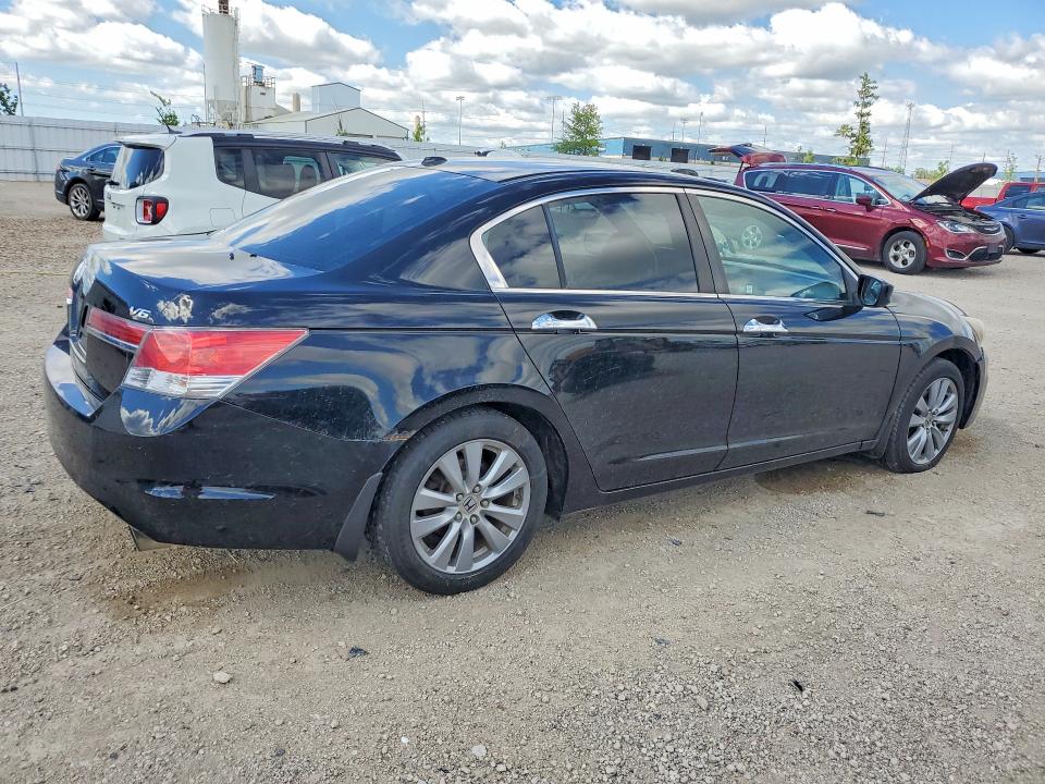 57382526 :رقم المزاد ، 1HGCP3F84BA006809 vin ، 2011 Honda Accord مزاد بيع
