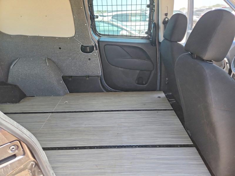 61046736 :رقم المزاد ، ZFBERFABXJ6K06491 vin ، 2018 Ram Promaster 1500 مزاد بيع
