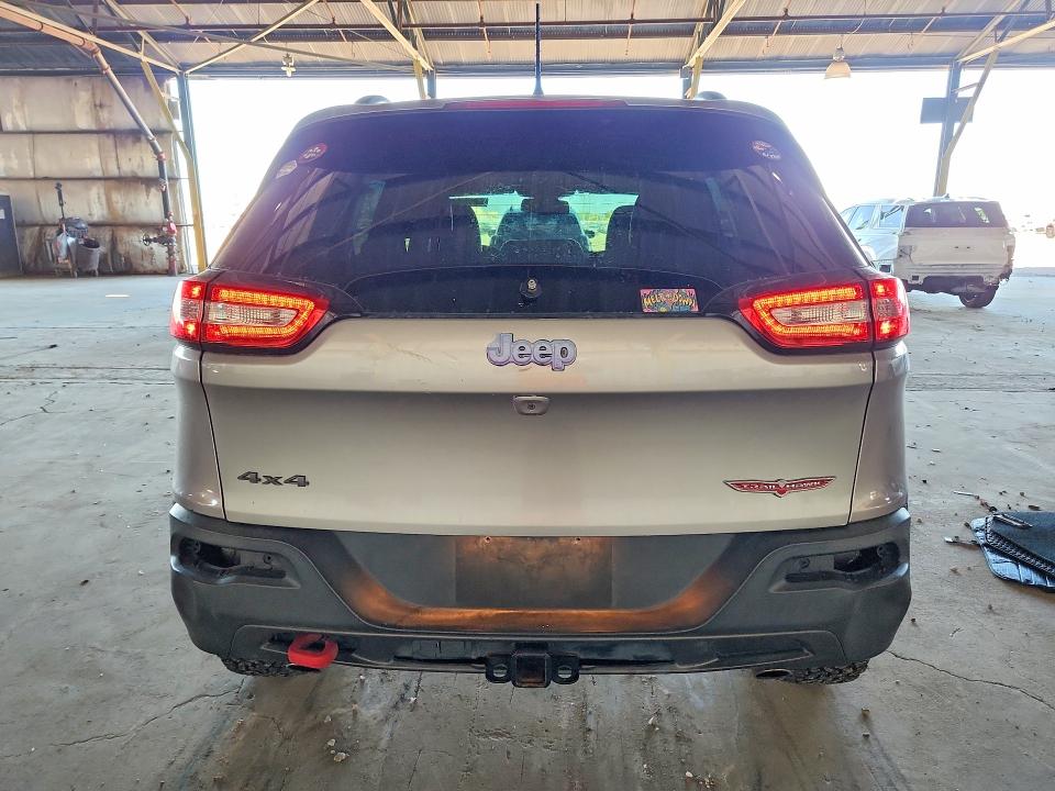 58989466 :رقم المزاد ، 1C4PJMBS9HW665182 vin ، 2017 Jeep Cherokee مزاد بيع