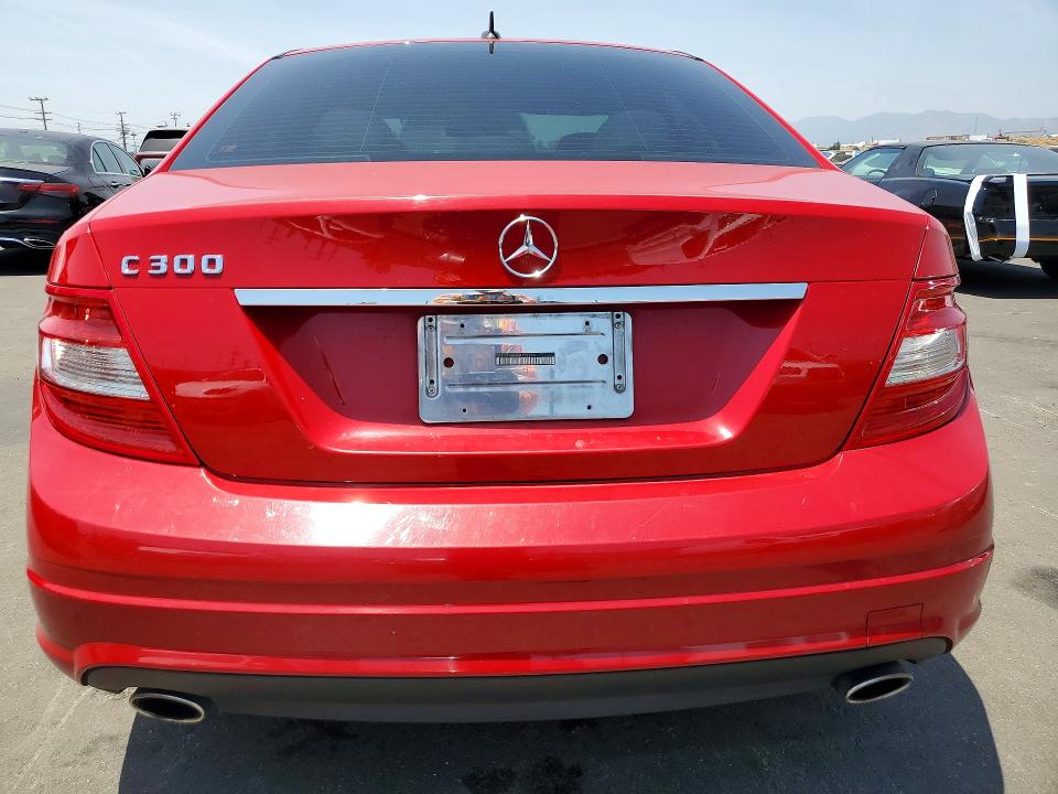 56436336 :رقم المزاد ، WDDGF5EB8BR152214 vin ، 2011 Mercedes-benz C مزاد بيع