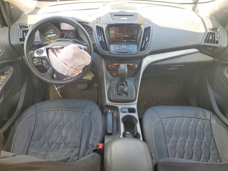 2015 Ford Escape მანქანა იყიდება აუქციონზე, vin: 1FMCU9GX8FUB82049, აუქციონის ნომერი: 57305176