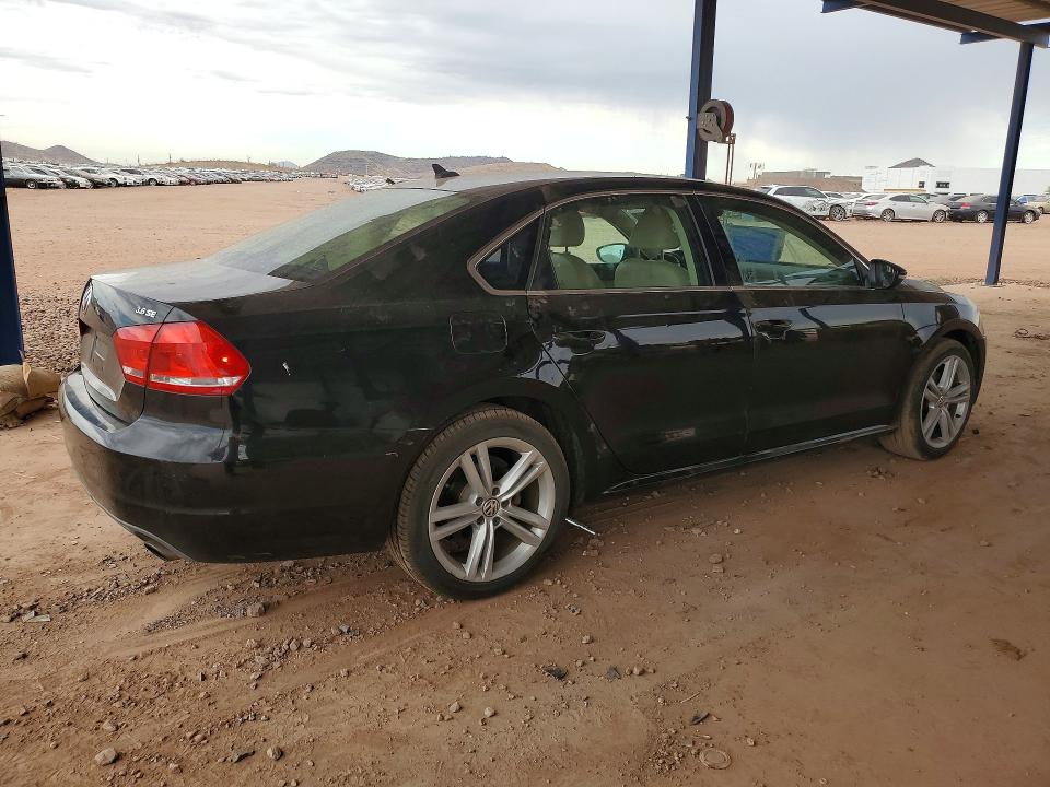 57246056 :رقم المزاد ، 1VWBM7A35CC030481 vin ، 2012 Volkswagen Passat مزاد بيع