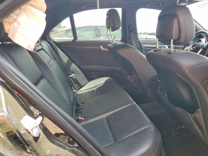 Продаж на аукціоні авто 2014 Mercedes-benz C, vin: WDDGF4HB6ER320426, номер лоту: 55833146