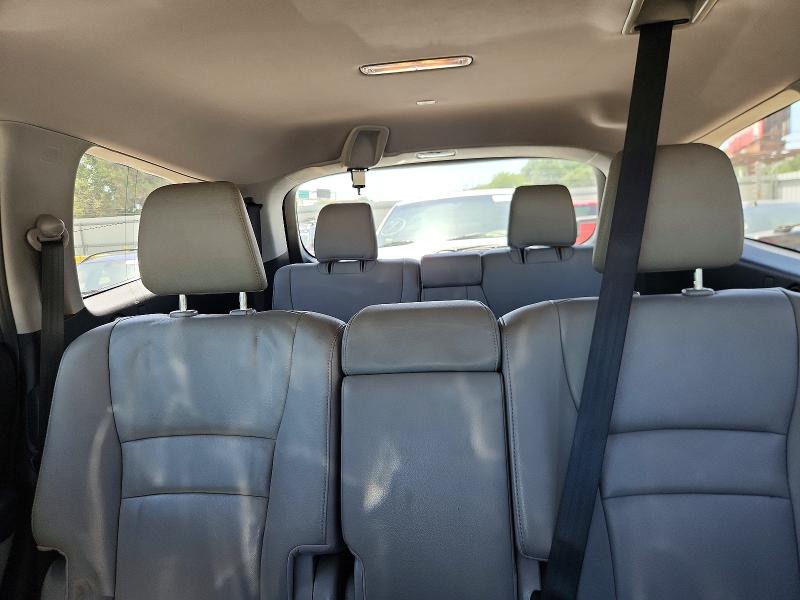 56571356 :رقم المزاد ، 5FNYF6H5XHB010505 vin ، 2017 Honda Pilot مزاد بيع